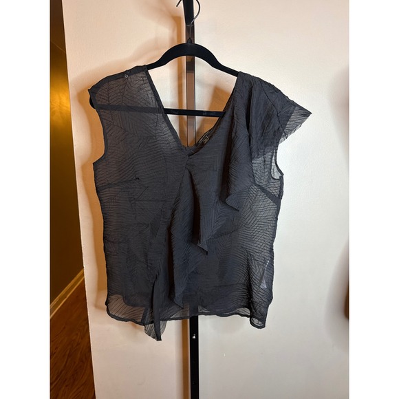 Banana Republic Tops - Banana Republic Womens Black Sheer Textured Leaf Ruffle V-Neck Blouse XS
